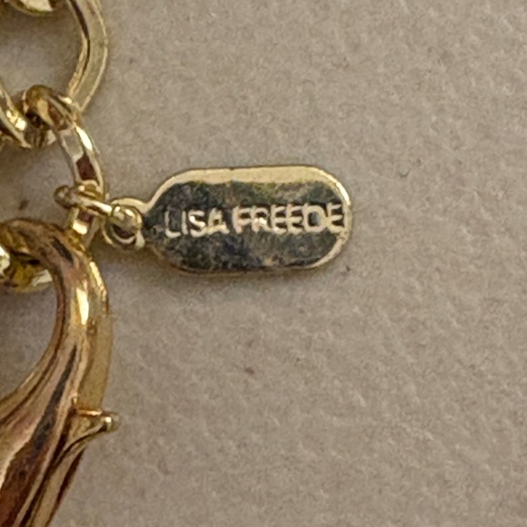 Lisa Freede Chunky Gold Chain Necklace - Picture 2 of 3
